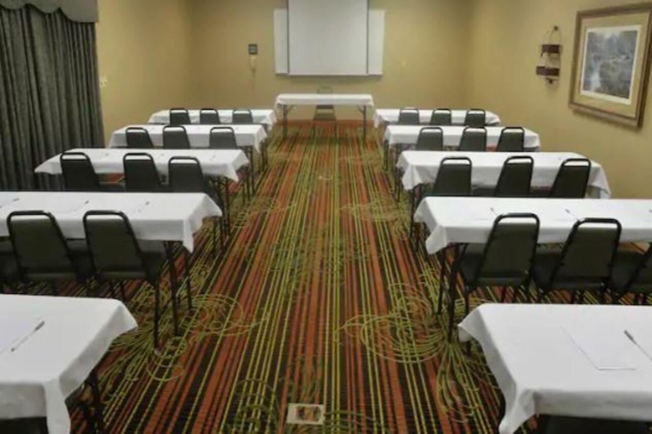 Hampton Inn & Suites Springfield Exteriör bild