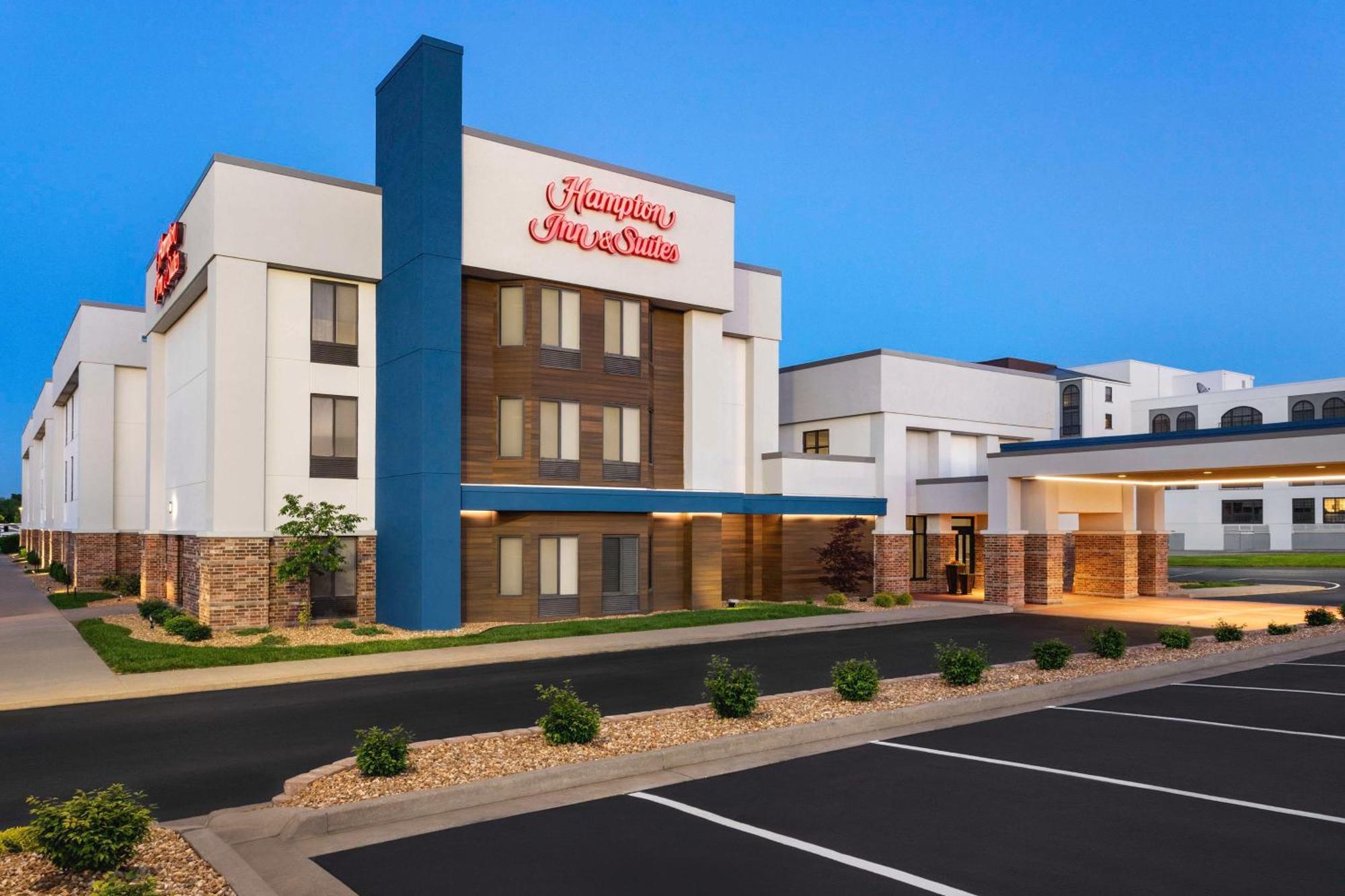 Hampton Inn & Suites Springfield Exteriör bild